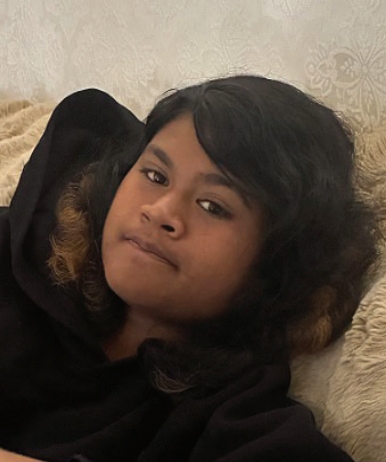 Missing Children: Sanae-Immy, eyes color Brown, hair color Black, weight 150pounds, height 5feet 2inches, 