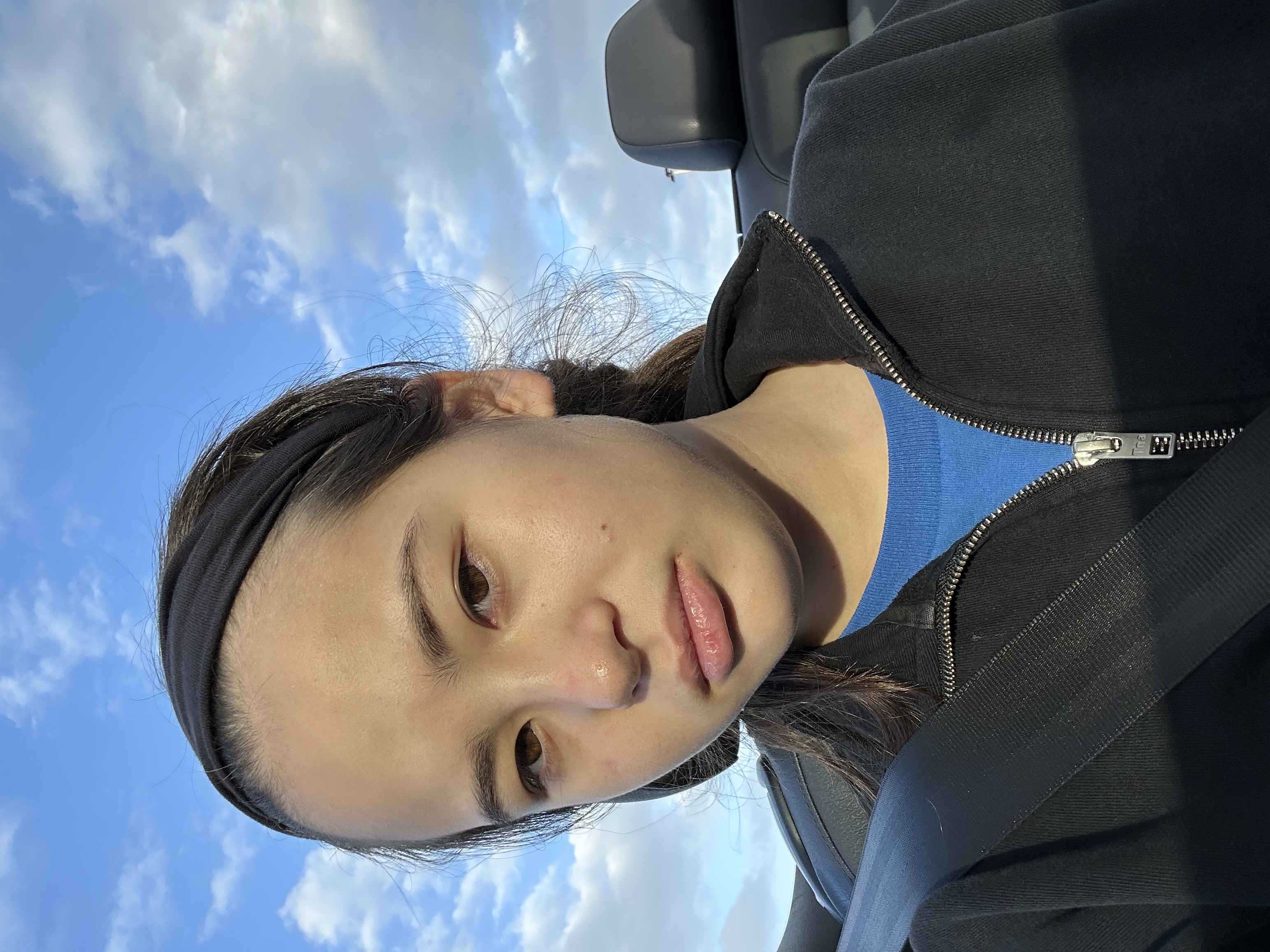 Missing Children: Kana Dashler, eyes color Brown, hair color Brown, weight 135pounds, height 5feet 4inches, 