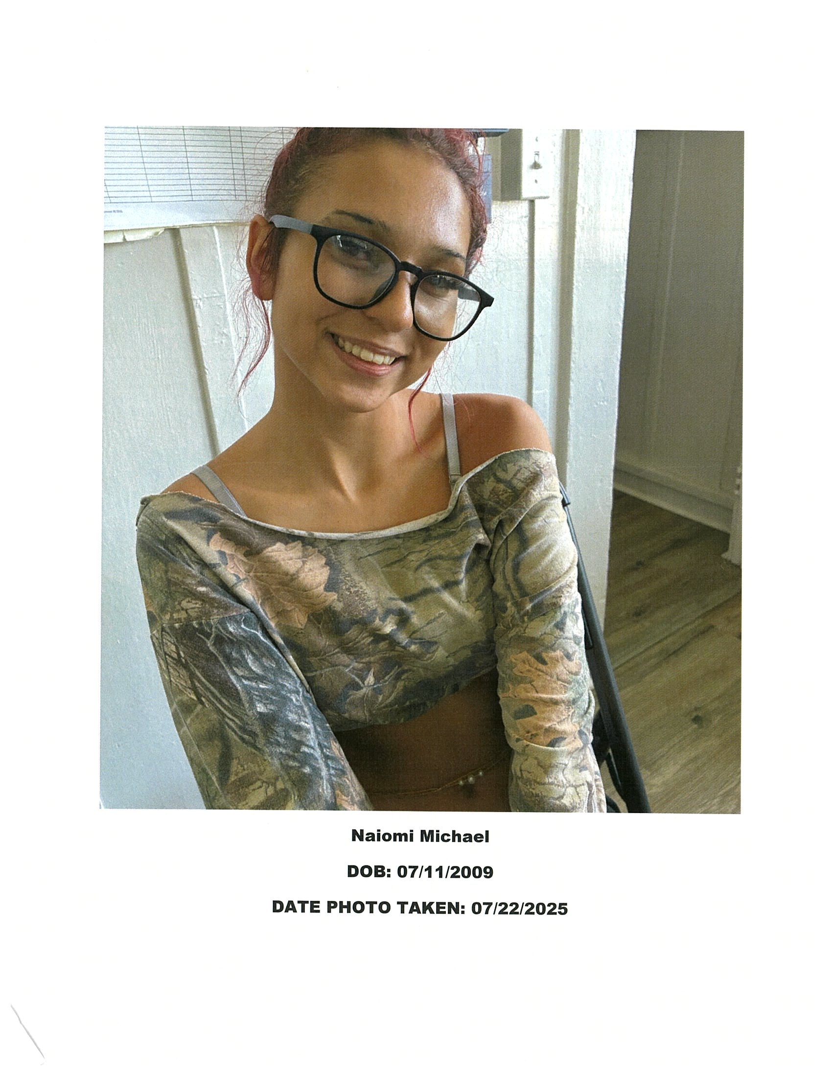 Missing Children: Naiomi Michael, eyes color Brown, hair color Blonde/pink, weight 95pounds, height 5feet 4inches, 